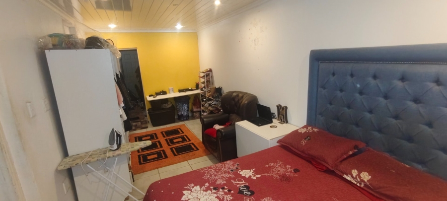 3 Bedroom Property for Sale in Rondevlei Park Western Cape